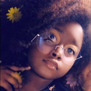 Meet your Posher, Tamikah